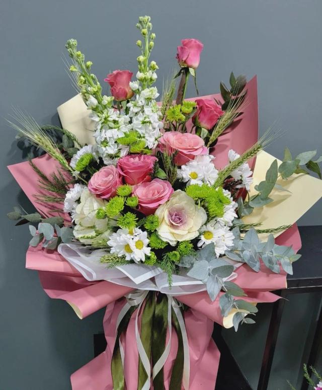 An elegant bouquet | ծաղիկներ, ծաղկեպսակներ, բույսեր - առաքում Երևան