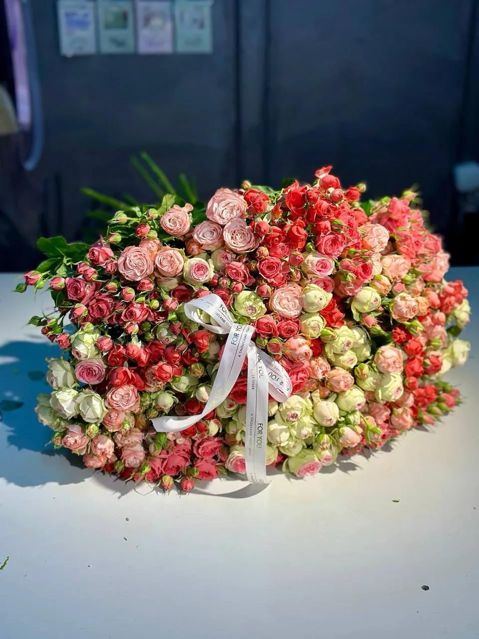 101 Bright Bunch Roses | ծաղիկներ, ծաղկեպսակներ, բույսեր - առաքում Երևան 101 Bright Bunch Roses | ծաղիկներ, ծաղկեպսակներ, բույսեր - առաքում Երևան