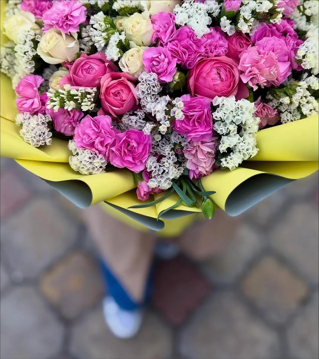 Bunch "Color Mix" | ծաղիկներ, ծաղկեպսակներ, բույսեր Երևան Bunch "Color Mix" | ծաղիկներ, ծաղկեպսակներ, բույսեր Երևան